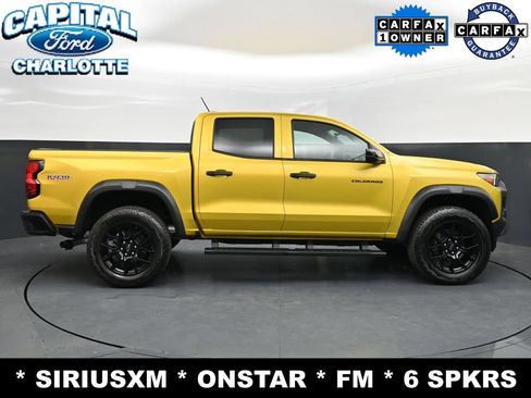 Used 2024 Chevrolet Colorado Trail Boss w/ LPO, Dark Essentials Package AWD/4WD image 8