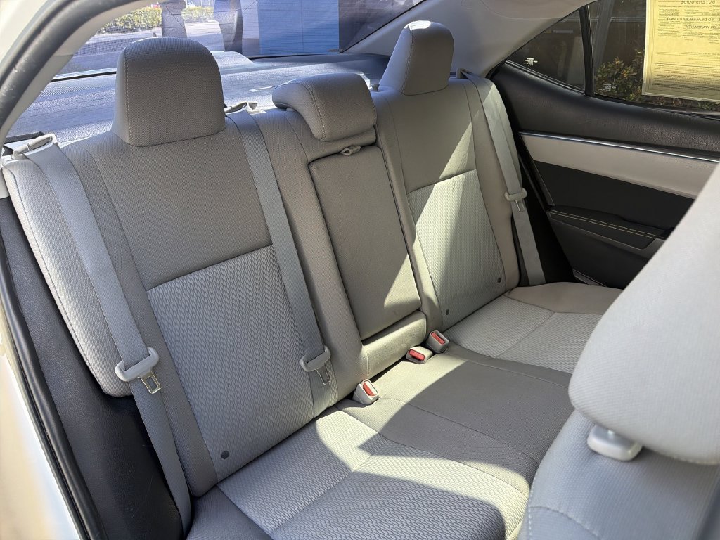 Used 2016 Toyota Corolla LE FWD image 42