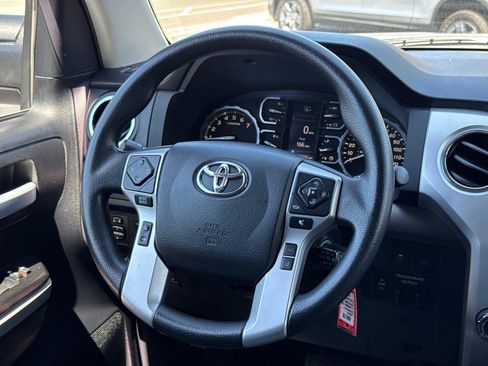 Used 2019 Toyota Tundra SR5 w/ SR5 Upgrade Package AWD/4WD image 24