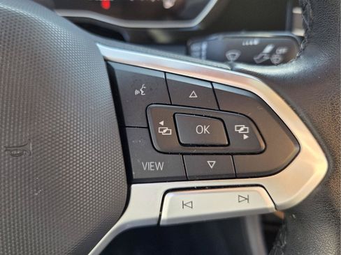 Used 2024 Volkswagen Jetta SE FWD image 29