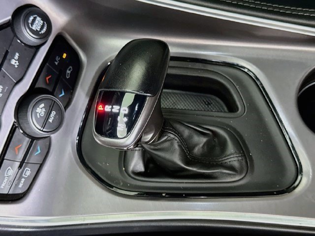 Used 2022 Dodge Challenger SXT w/ Plus Package RWD image 19