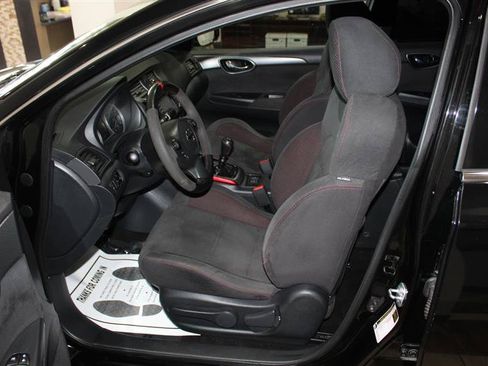 Used 2017 Nissan Sentra NISMO w/ NISMO Premium Package FWD image 26