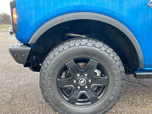 Used 2021 Ford Bronco Black Diamond image 20