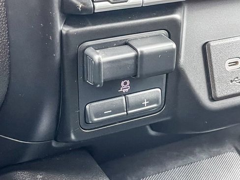 Used 2023 Chevrolet Silverado 2500 LTZ w/ LTZ Plus Package image 33