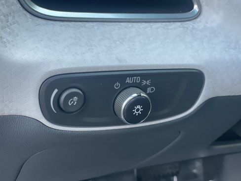 Used 2020 Chevrolet Bolt LT image 21