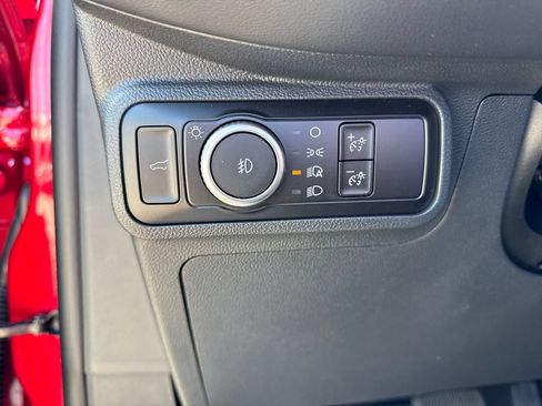 Used 2026 Ford Explorer ST-Line w/ ST-Line Street Pack AWD/4WD image 28