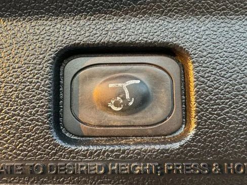 Used 2018 Ford Explorer Limited w/ Equipment Group 301A image 49