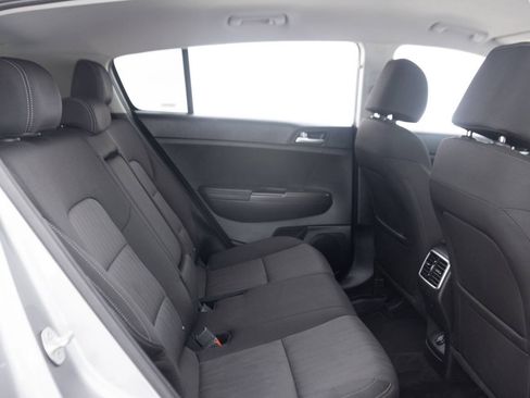 Used 2021 Kia Sportage LX AWD/4WD image 29
