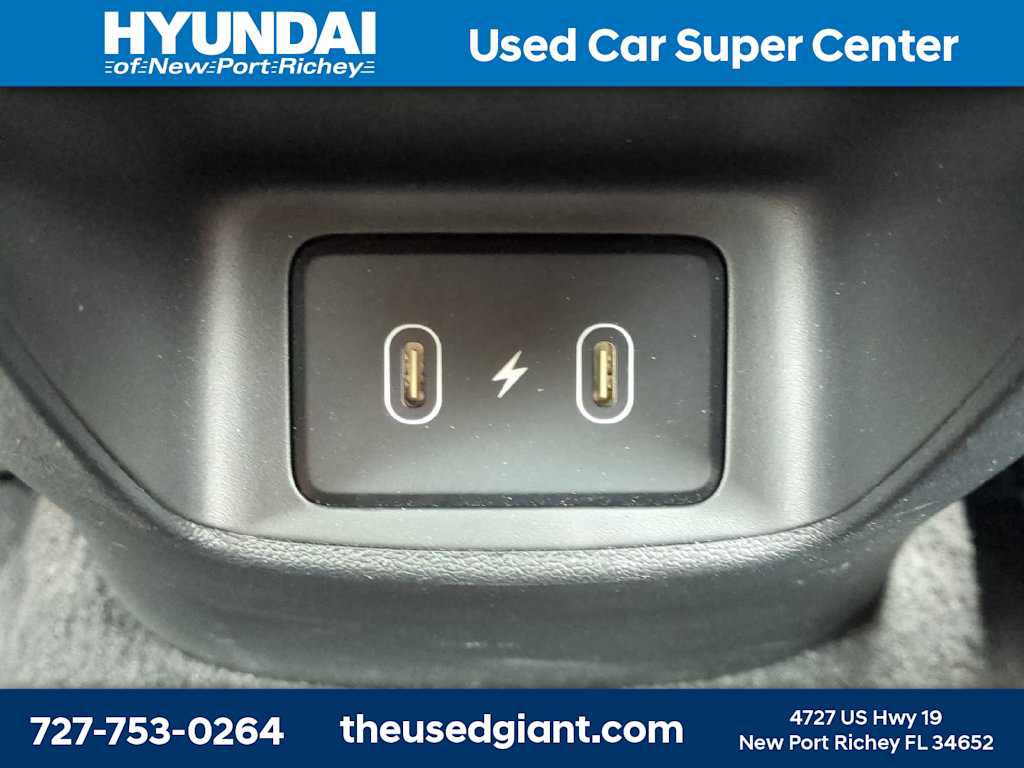 Used 2025 Hyundai Elantra Sport FWD image 14