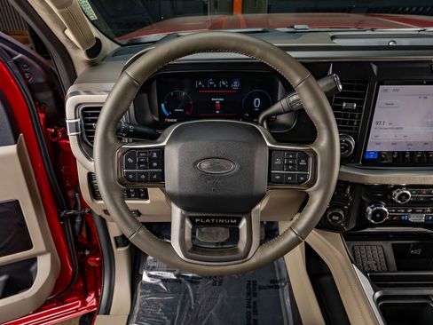 Used 2026 Ford F350 Platinum w/ Platinum Plus Package image 20