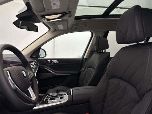 New 2027 BMW X7 xDrive40i AWD/4WD image 24