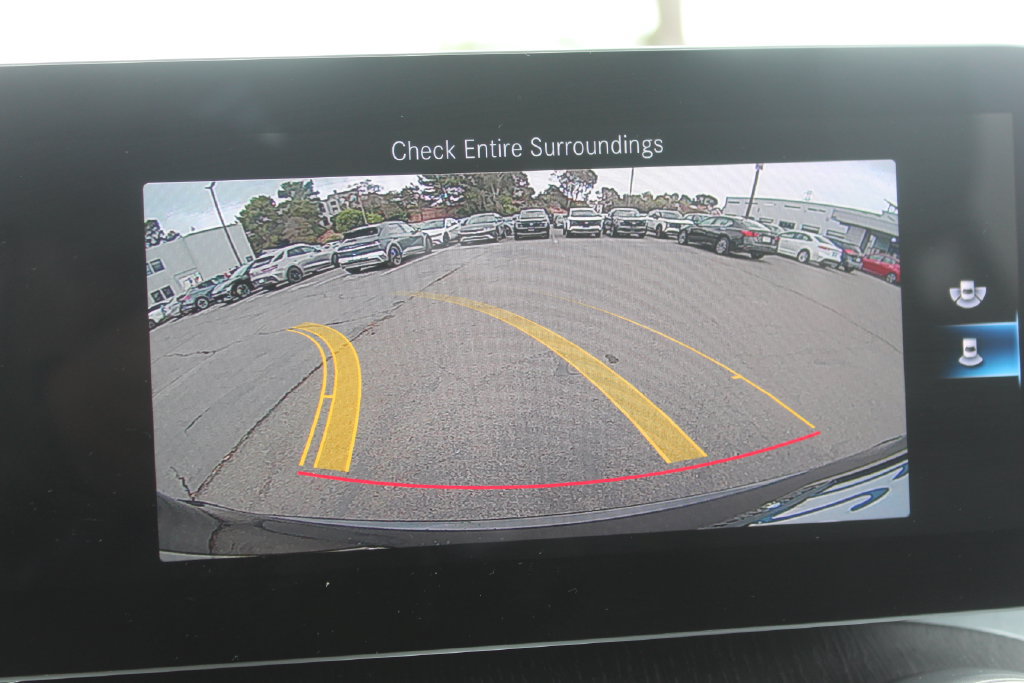 Used 2020 Mercedes-Benz GLC 300 image 26