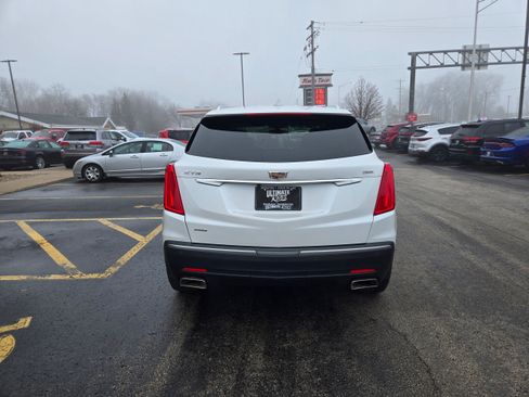 Used 2018 Cadillac XT5 Luxury image 12
