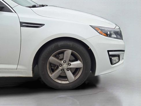 Used 2015 Kia Optima LX image 10