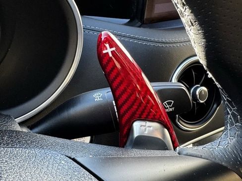 Used 2022 Kia Stinger GT2 image 27