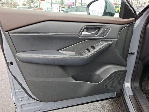 Certified 2023 Nissan Rogue SL w/ SL Premium Package image 15