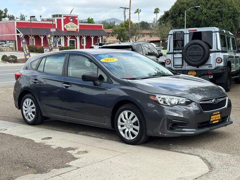 Used 2019 Subaru Impreza 2.0i AWD/4WD image 2