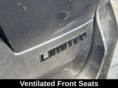 Used 2025 Jeep Grand Cherokee L Limited w/ Luxury Tech Group II image 41