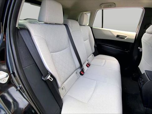 Certified 2025 Toyota Corolla Cross L FWD image 19