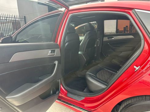 Used 2018 Hyundai Sonata Sport image 11