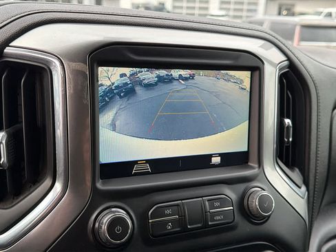 Used 2021 Chevrolet Silverado 1500 LT Trail Boss image 16