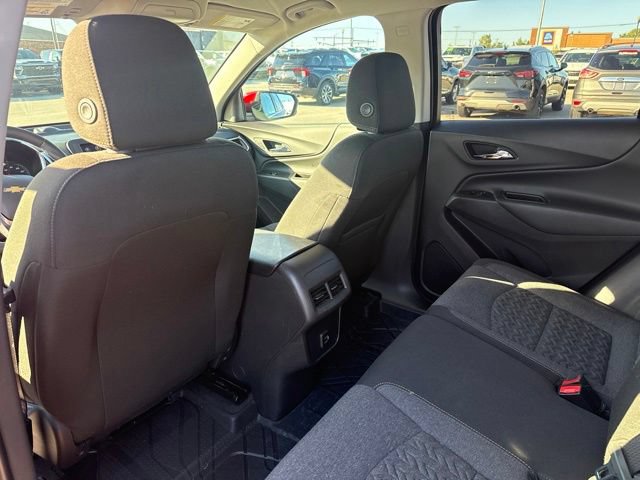 Used 2024 Chevrolet Equinox LT w/ LPO, Floor Liner Package FWD image 22