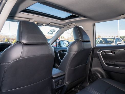 Certified 2025 Toyota RAV4 XLE Premium image 9