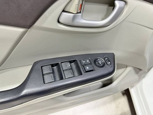 Used 2012 Honda Civic LX image 22