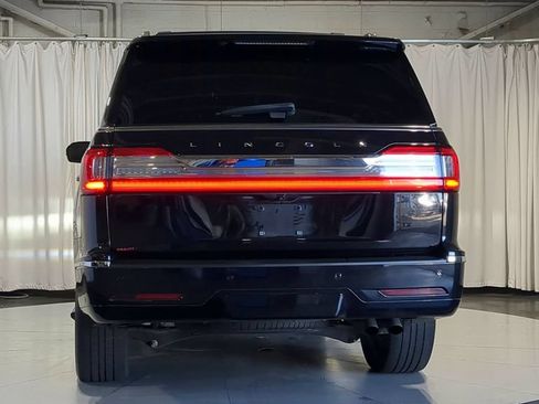 Used 2020 Lincoln Navigator Reserve w/ Equipment Group 208A Reserve AWD/4WD image 9