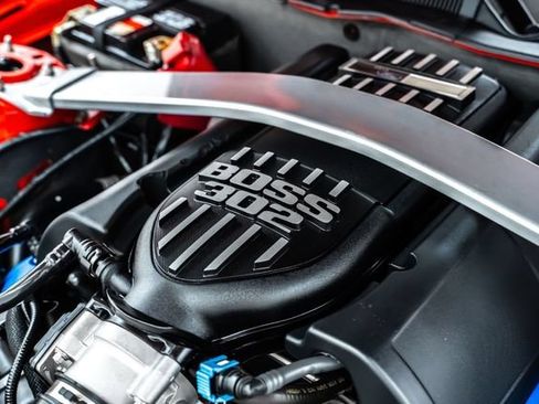 Used 2012 Ford Mustang Boss 302 RWD image 33