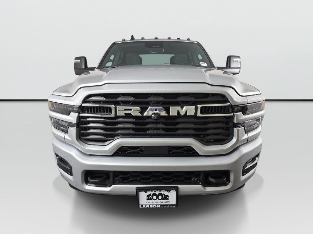 New 2026 RAM 3500 Big Horn AWD/4WD image 10