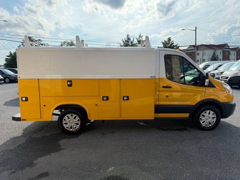 Used 2016 Ford Transit 250 138 w/ Interior Upgrade Package RWD image 40