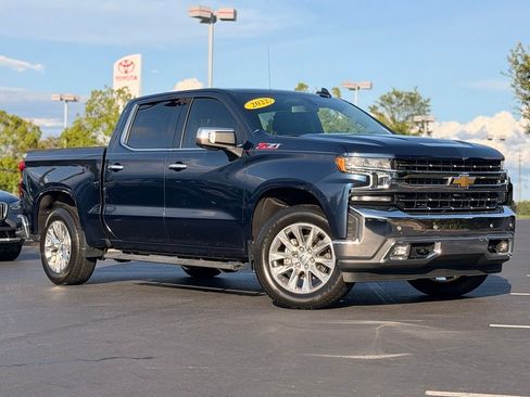 Used 2022 Chevrolet Silverado 1500 LTZ AWD/4WD image 2
