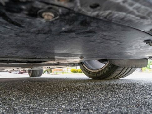 Used 2005 Aston Martin Vanquish S image 74