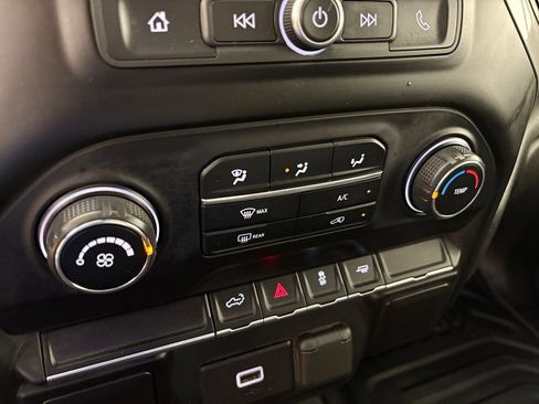 Used 2019 Chevrolet Silverado 1500 W/T w/ WT Convenience Package RWD image 29