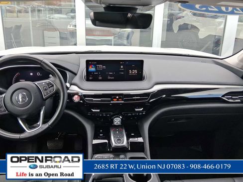 Used 2023 Acura MDX SH-AWD image 12