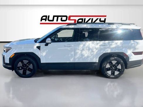 Used 2026 Hyundai Santa Fe SEL AWD/4WD image 4