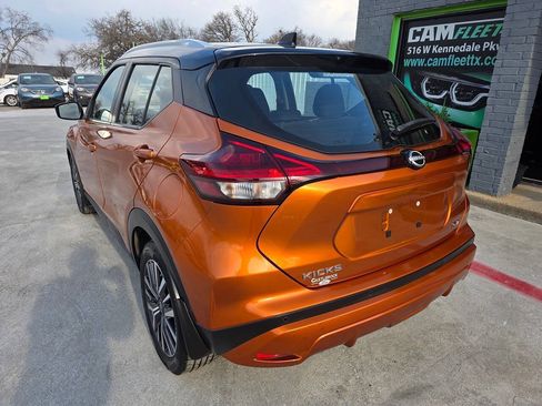 Used 2022 Nissan Kicks SV FWD image 10