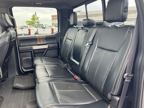 Used 2019 Ford F150 Lariat w/ Equipment Group 502A Luxury AWD/4WD image 25