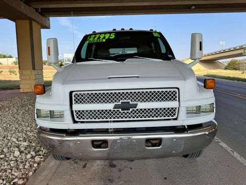 Used 2006 Chevrolet Kodiak C4500 2WD Crew Cab image 8