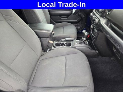 Used 2018 Jeep Wrangler Unlimited Sport AWD/4WD image 12