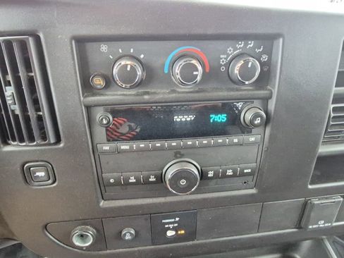 Used 2024 Chevrolet Express 2500 w/ Driver Convenience Package image 17