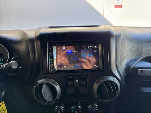 Used 2017 Jeep Wrangler Sport w/ Quick Order Package 24S image 13