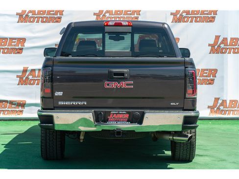 Used 2015 GMC Sierra 1500 SLT w/ SLT Crew Cab Value Package AWD/4WD image 2