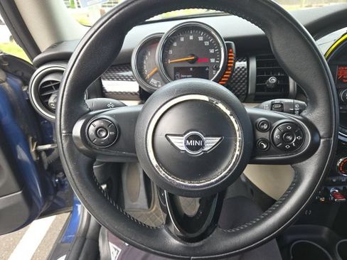 Used 2015 MINI Cooper S FWD image 4