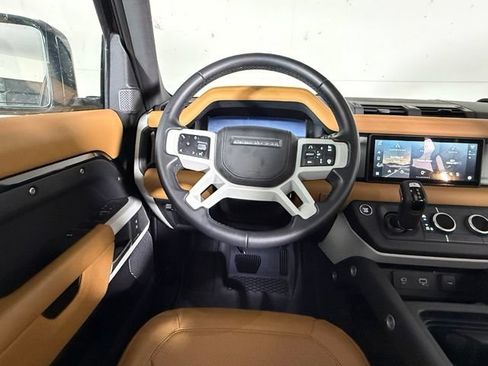 Used 2024 Land Rover Defender 110 S AWD/4WD image 16