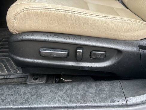 Used 2017 Honda Accord EX-L image 25