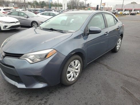 Used 2014 Toyota Corolla LE image 3