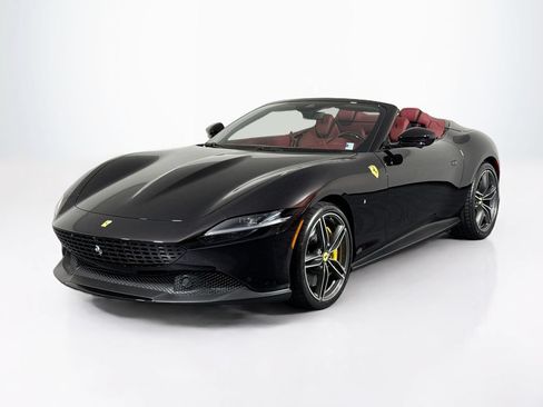 Used 2026 Ferrari Roma Spider RWD image 6