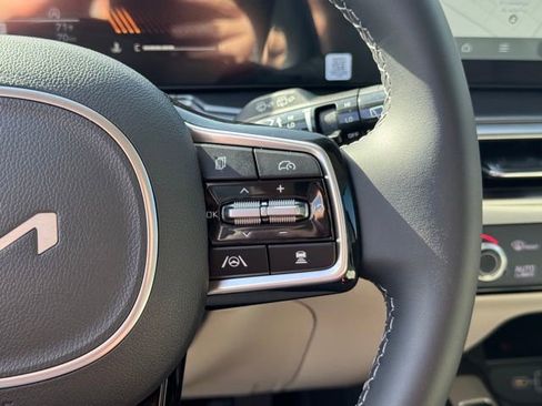 Used 2025 Kia Sorento S w/ Panoramic Sunroof Package image 31